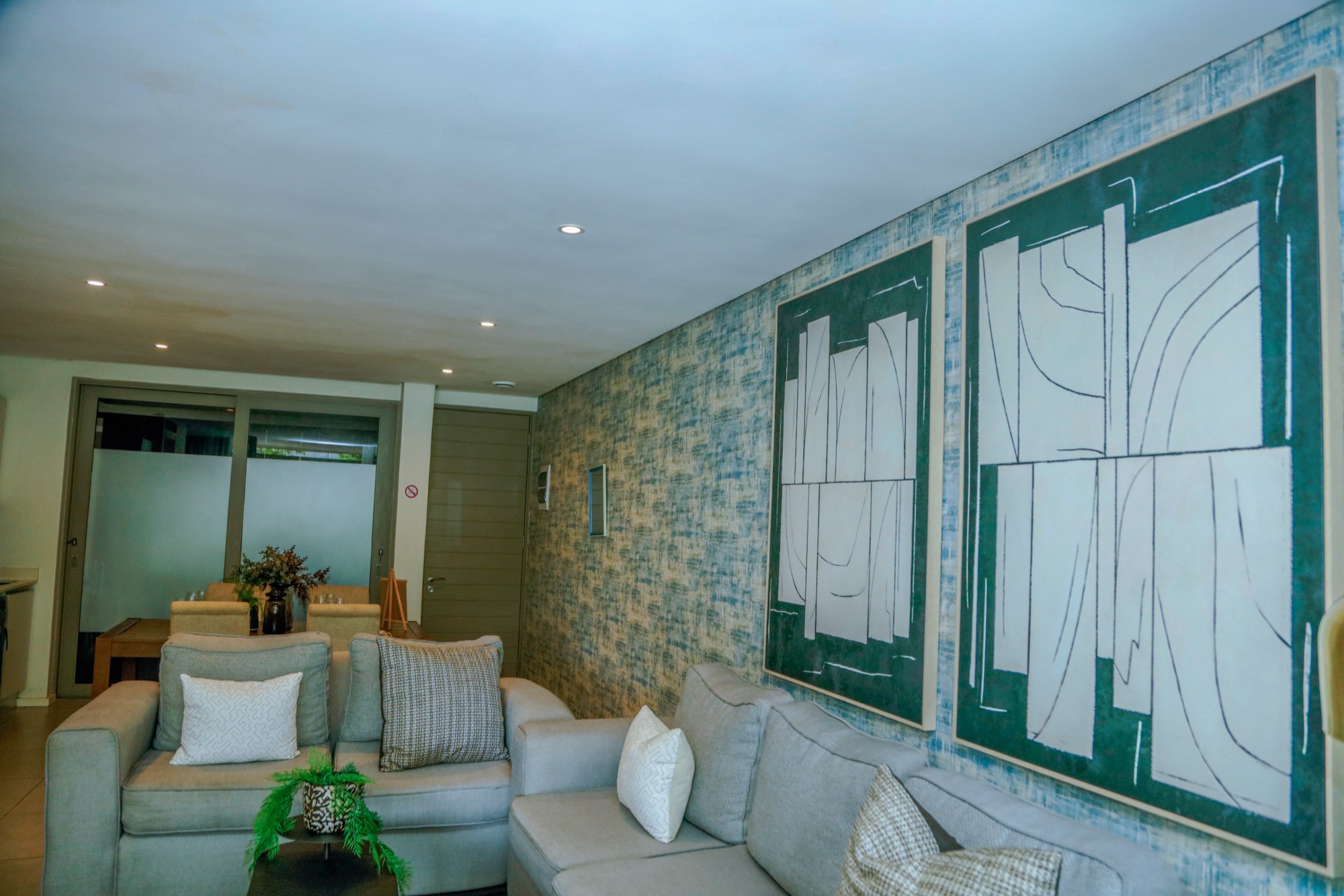 Short-Term Rental & Hospitality Services